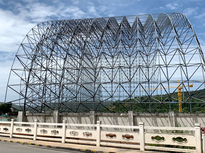 乌兰察布山寨矿储煤棚网架